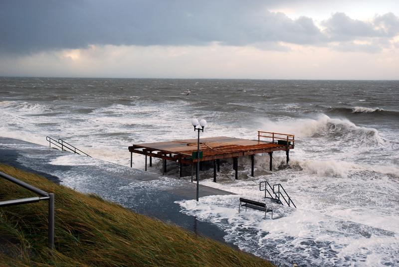 Sturmflut-Borkum-07-003.jpg