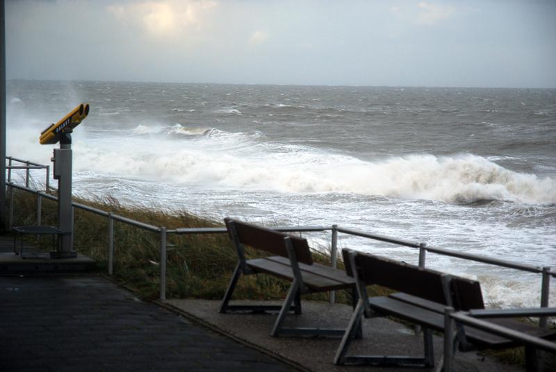 Sturmflut-Borkum-07-021.jpg