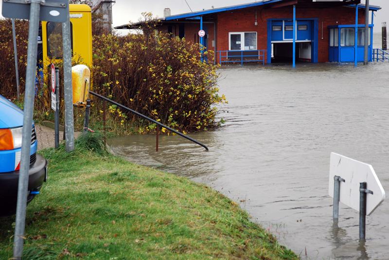 Sturmflut-Borkum-07-054.jpg